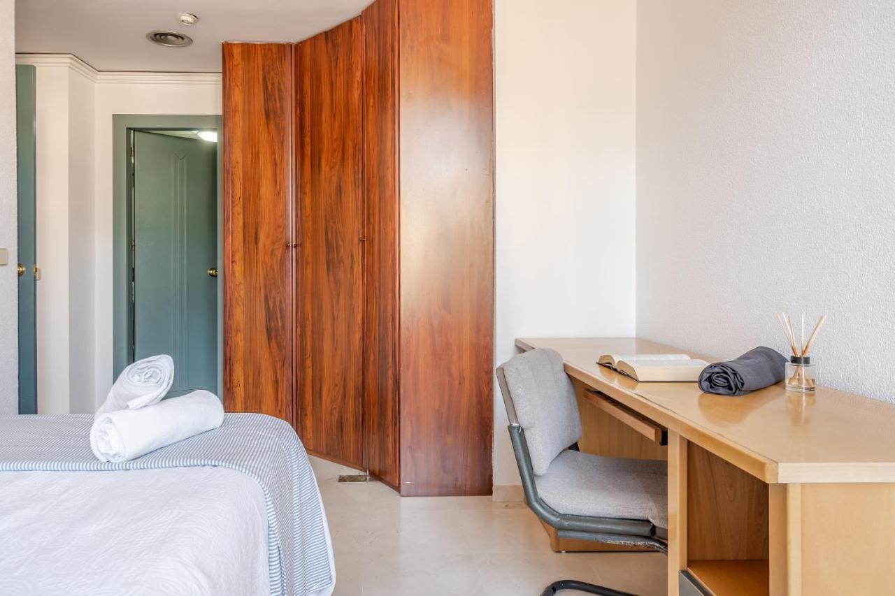 Gran Via Apartment Granada Eksteriør billede