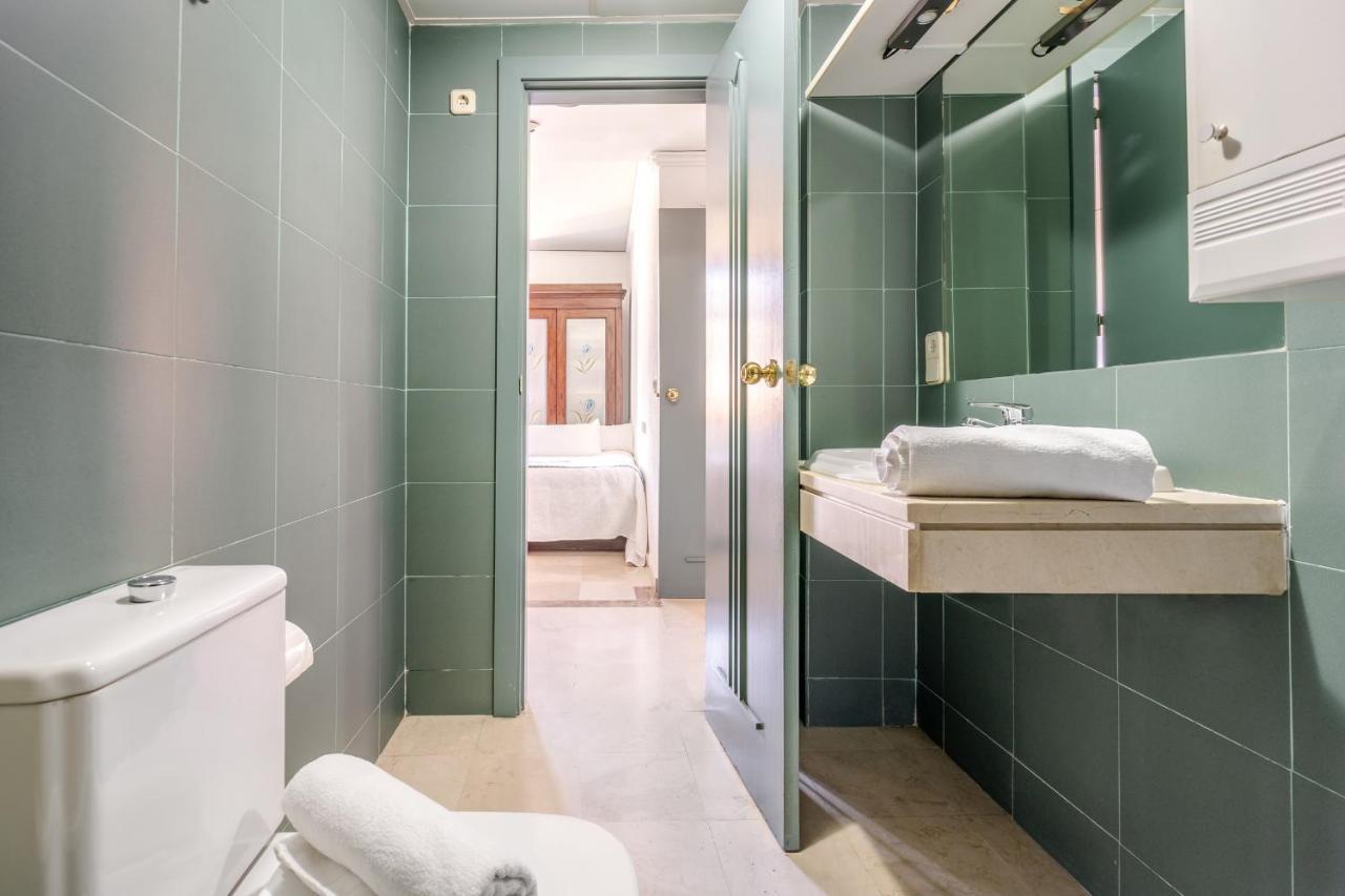 Gran Via Apartment Granada Eksteriør billede